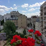 Moulin 3* Parigi