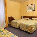 Hotel Moulin Parigi