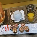 Moulin Hotel