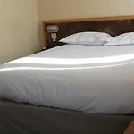 Moulin 3* Parigi