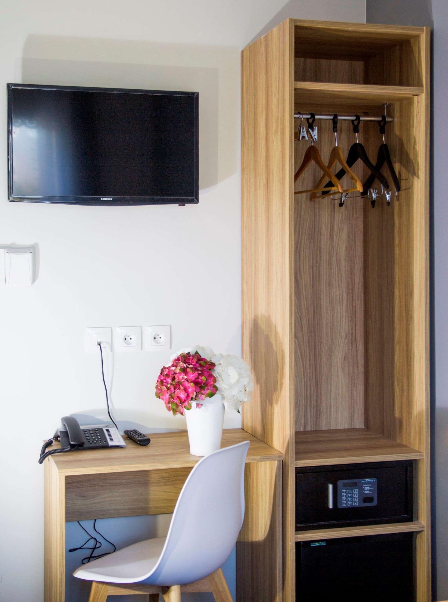 Moulin 3* Parigi